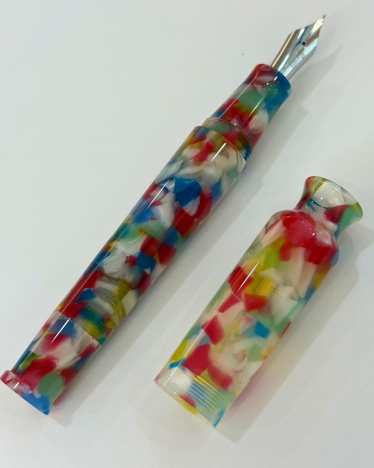 Opus 88 Flora Fountain Pen — Vase-Shaped Eyedropper Pen