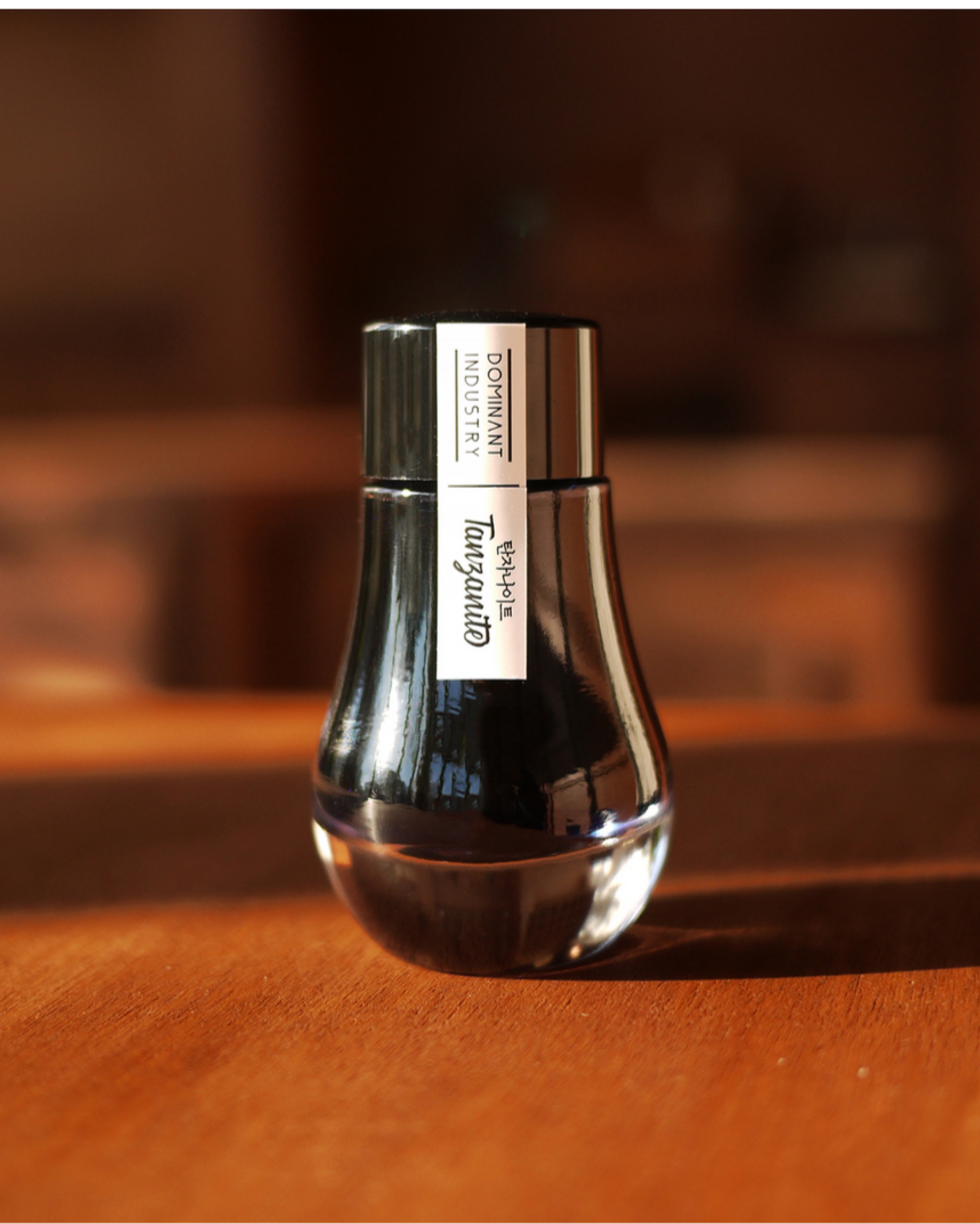 Dominant Industry Pearl 018 Tanzanite — Deep Purple, Blue Shimmer & Copper Sheen Fountain Pen Ink (25ml)