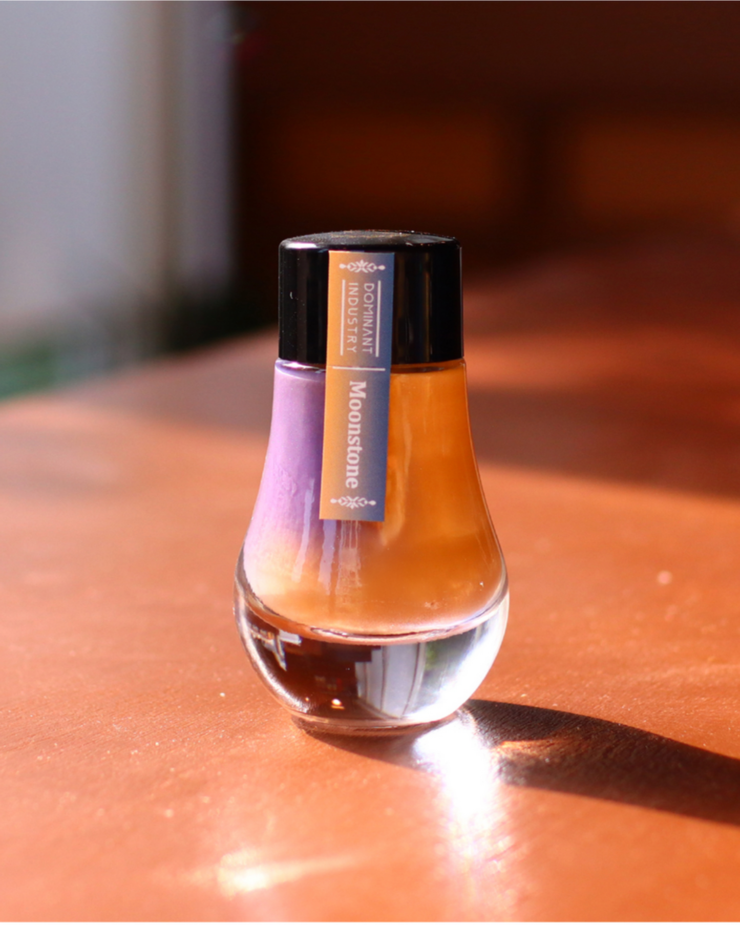Dominant Industry - C04 Moonstone (Porte-plume uniquement) | Série Alchemist 