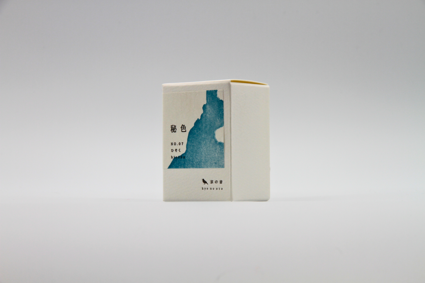 TAG Stationery Kyo No Oto Hisoku (秘色) — Misty Celadon Blue-Green with Expressive Shading Fountain Pen Ink (40ml)